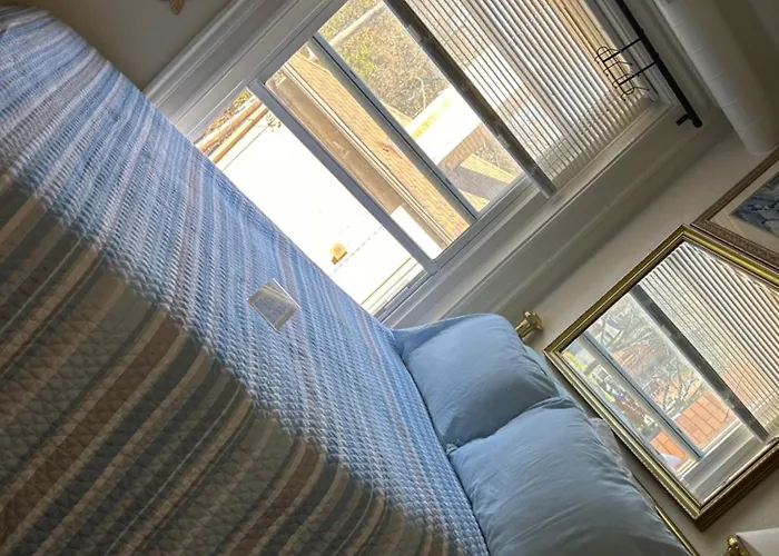 Highland Park Guest house *